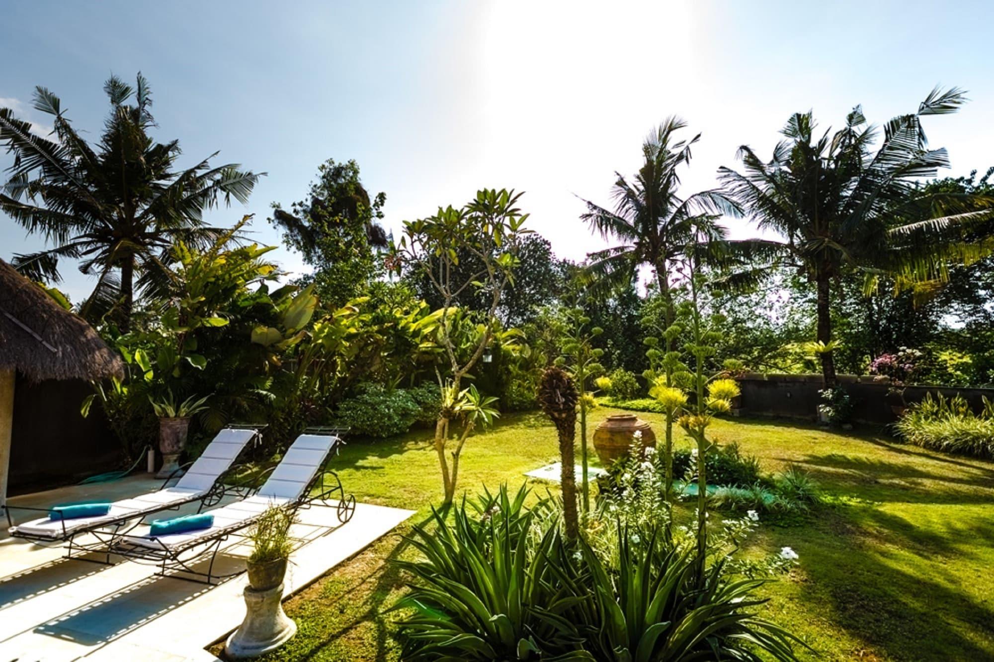 Hacienda Bali Villa Kuta  Exterior photo